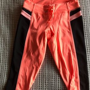 Lululemon capris